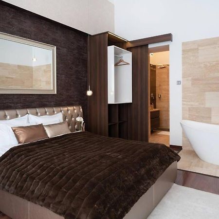 Central Luxy Design Apartment Будапеща Екстериор снимка