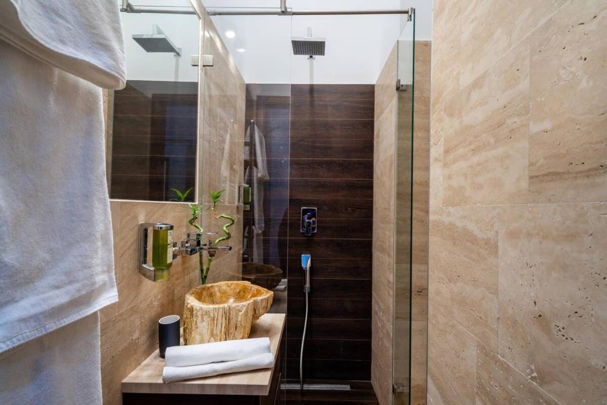 Central Luxy Design Apartment Будапеща Екстериор снимка