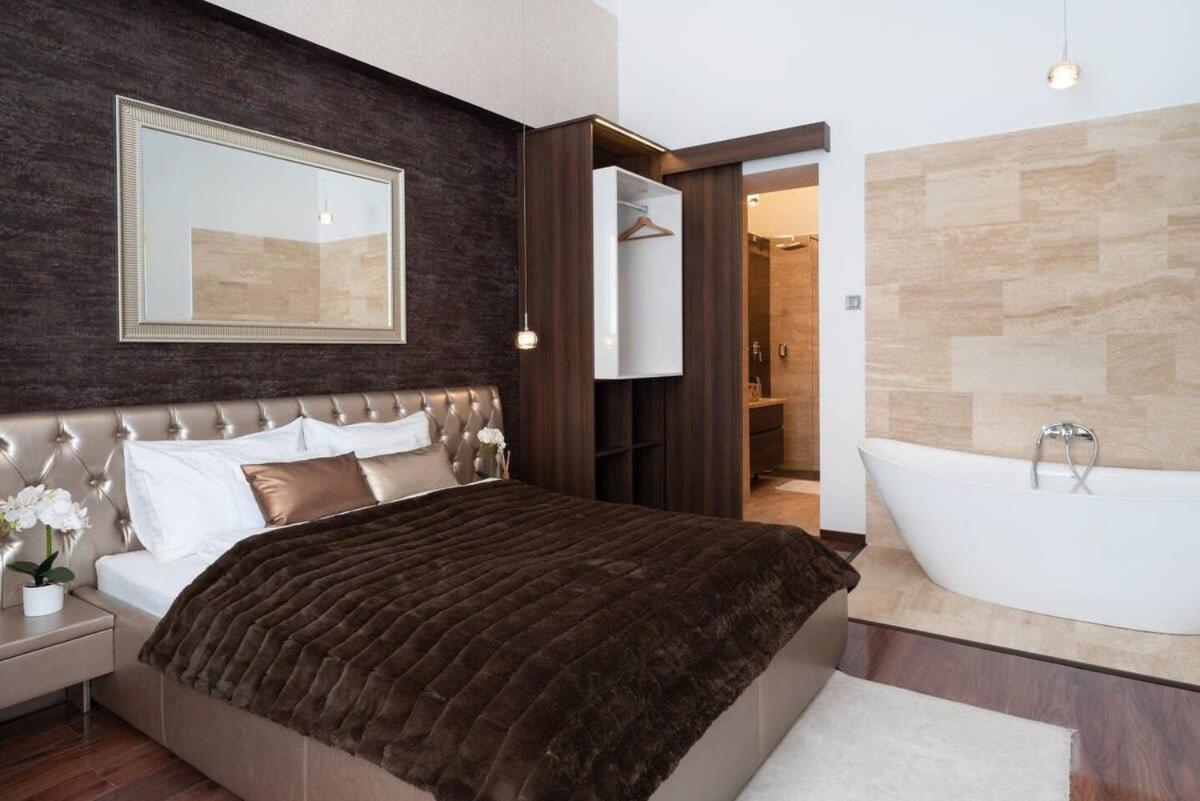 Central Luxy Design Apartment Будапеща Екстериор снимка